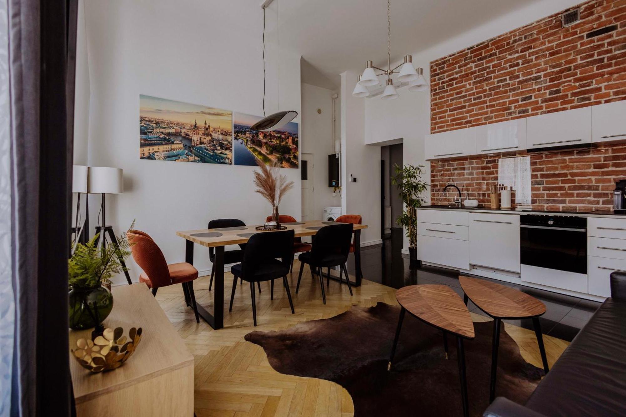 Golden Pearl - Main Square, 100 Sqm, 4 Rooms Krakow Luaran gambar